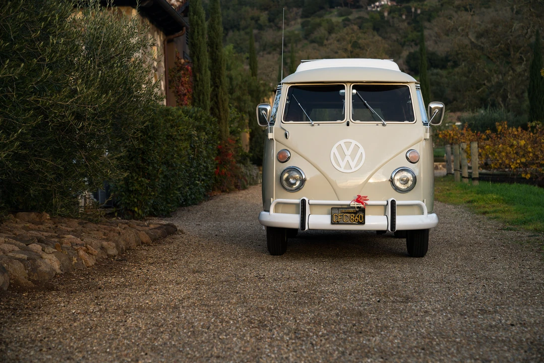 1967 Volkswagen Split-Window Camper - Image 20 of 31