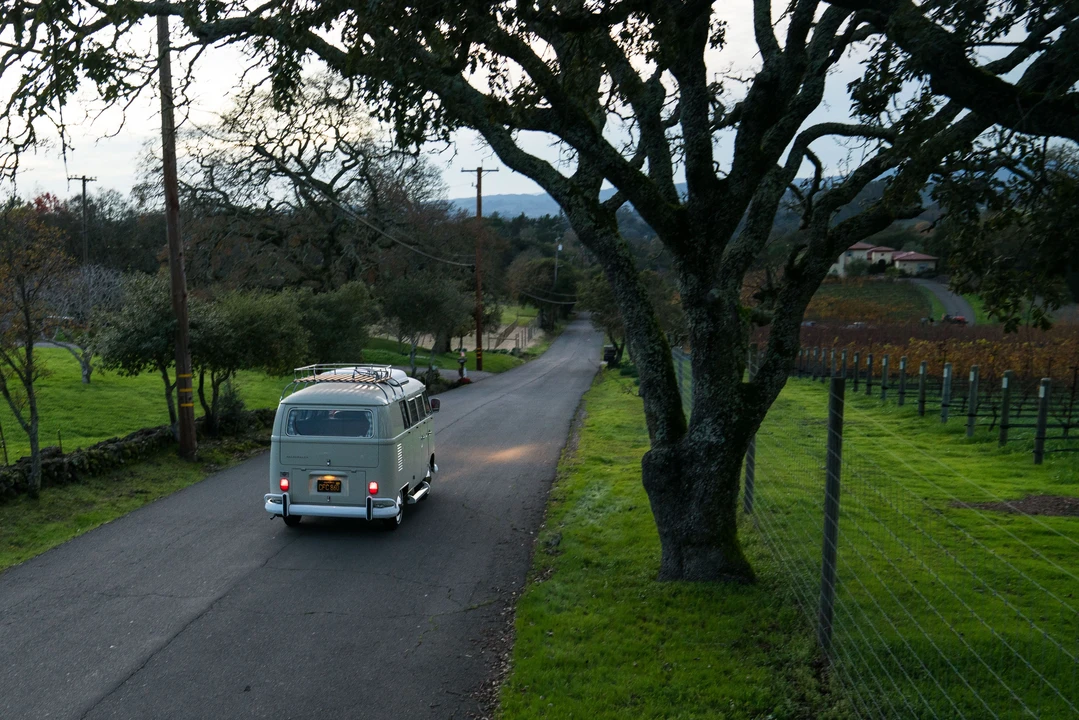 1967 Volkswagen Split-Window Camper - Image 5 of 31