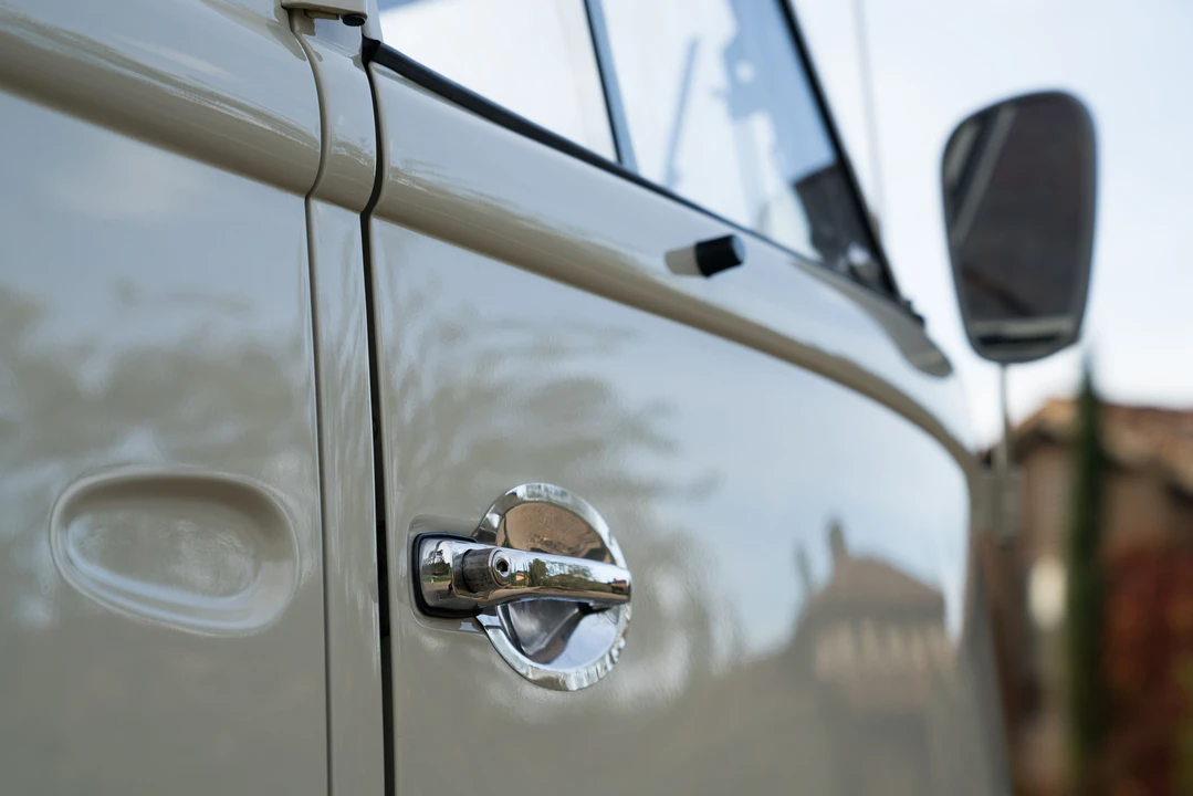 1967 Volkswagen Split-Window Camper - Image 2 of 31