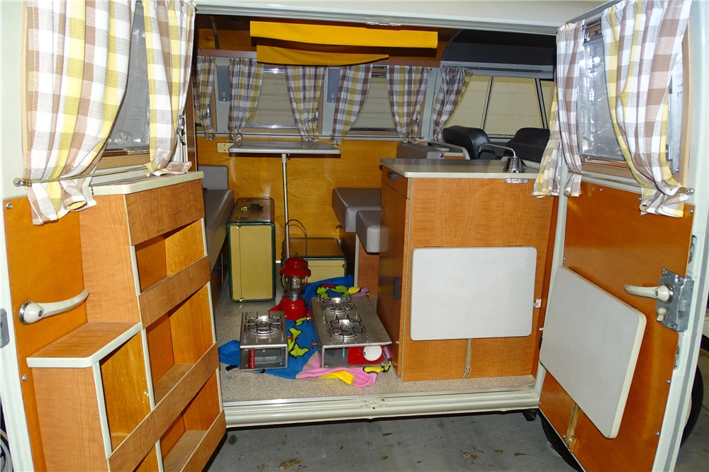 1967 Volkswagen Split-Window Camper - Image 4 of 7
