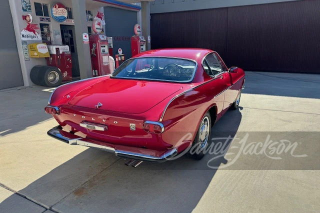 1967 Volvo 1800S - Image 14 of 28