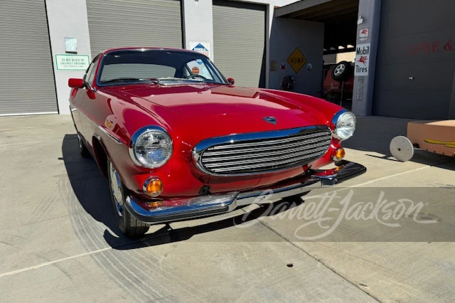 1967 Volvo 1800S - Image 15 of 28