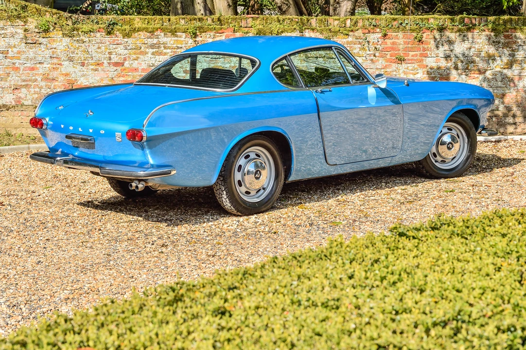 1967 Volvo 1800S - Image 14 of 31