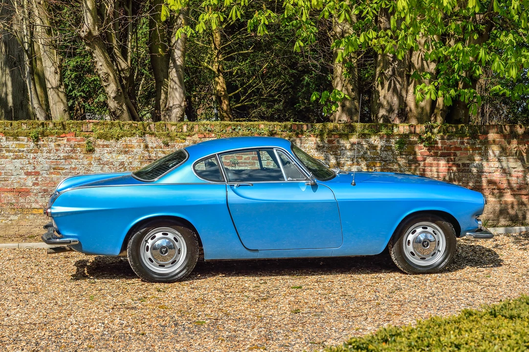 1967 Volvo 1800S - Image 13 of 31