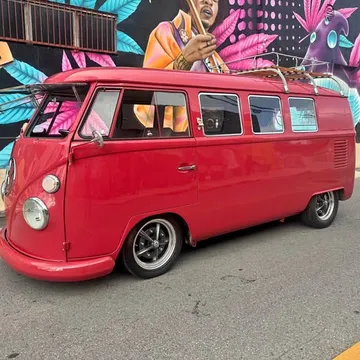 1967 Volkswagen Bus 11 Window