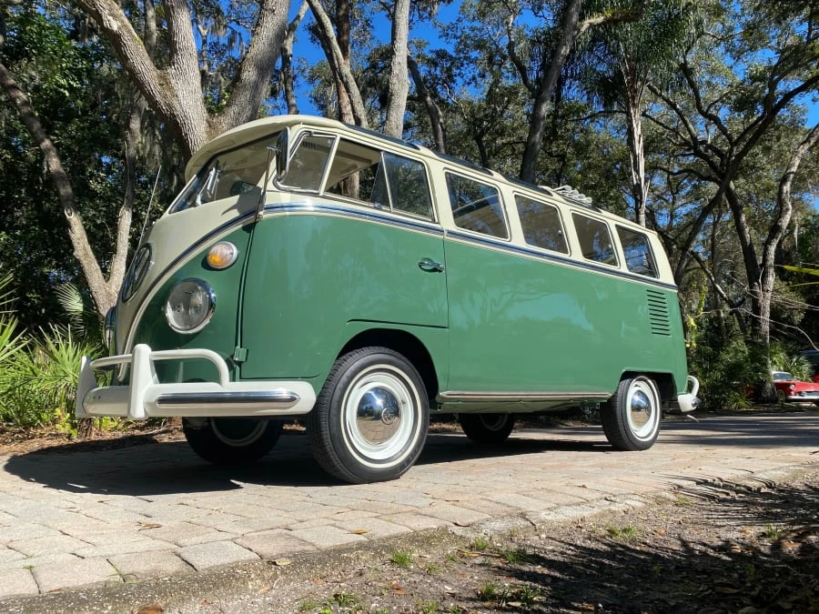 1967 Volkswagen Split-Window Bus - Image 2 of 31