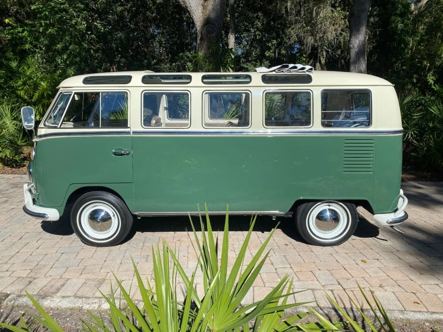 1967 Volkswagen Split-Window Bus - Image 3 of 31