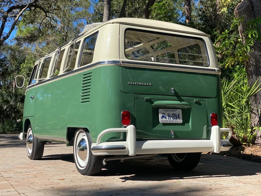 1967 Volkswagen Split-Window Bus - Image 6 of 31