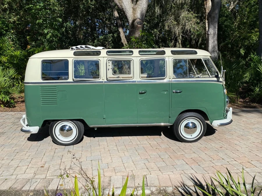 1967 Volkswagen Split-Window Bus - Image 15 of 31