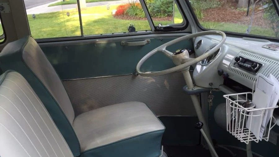 1967 Volkswagen Split-Window Bus - Image 2 of 5