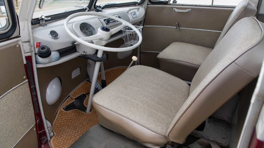 1967 Volkswagen Split-Window Bus - Image 4 of 12