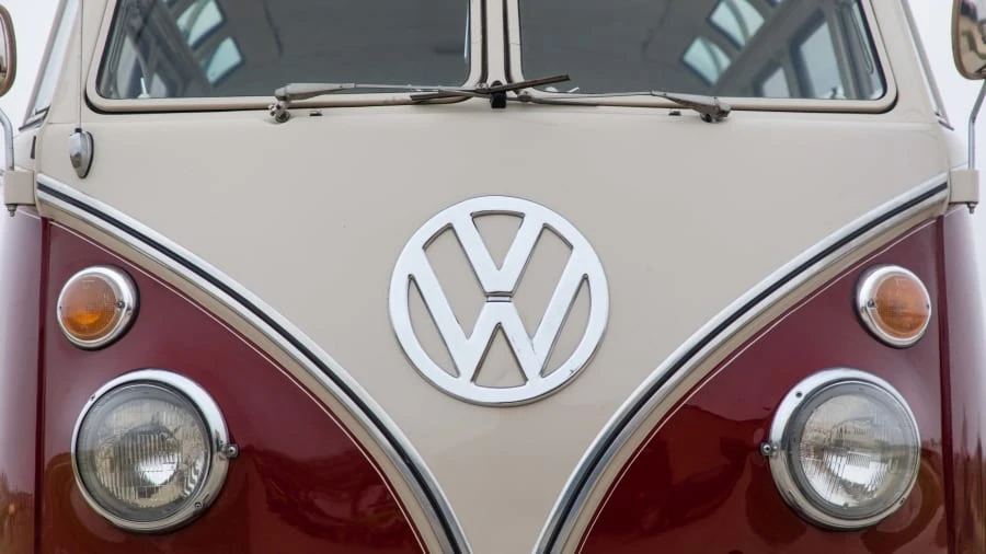 1967 Volkswagen Split-Window Bus - Image 10 of 12