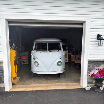 1967 Volkswagen 21 Window Bus