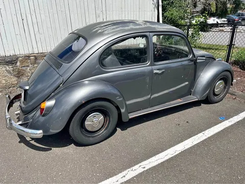 1967 Volkswagen Beetle 2.5L Hatchback 2D
