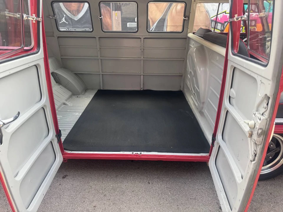 1967 Volkswagen Split-Window Bus - Image 11 of 13