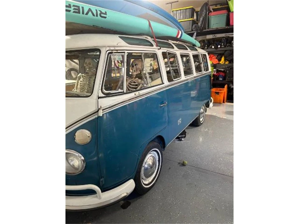 1967 Volkswagen Split-Window Bus - Image 20 of 21
