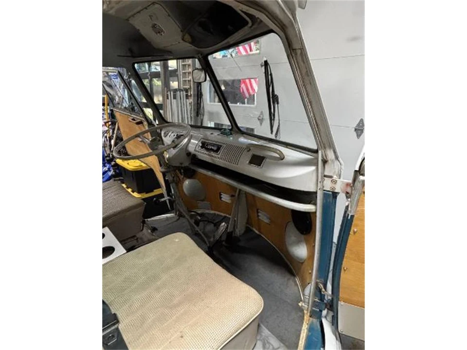 1967 Volkswagen Split-Window Bus - Image 8 of 21