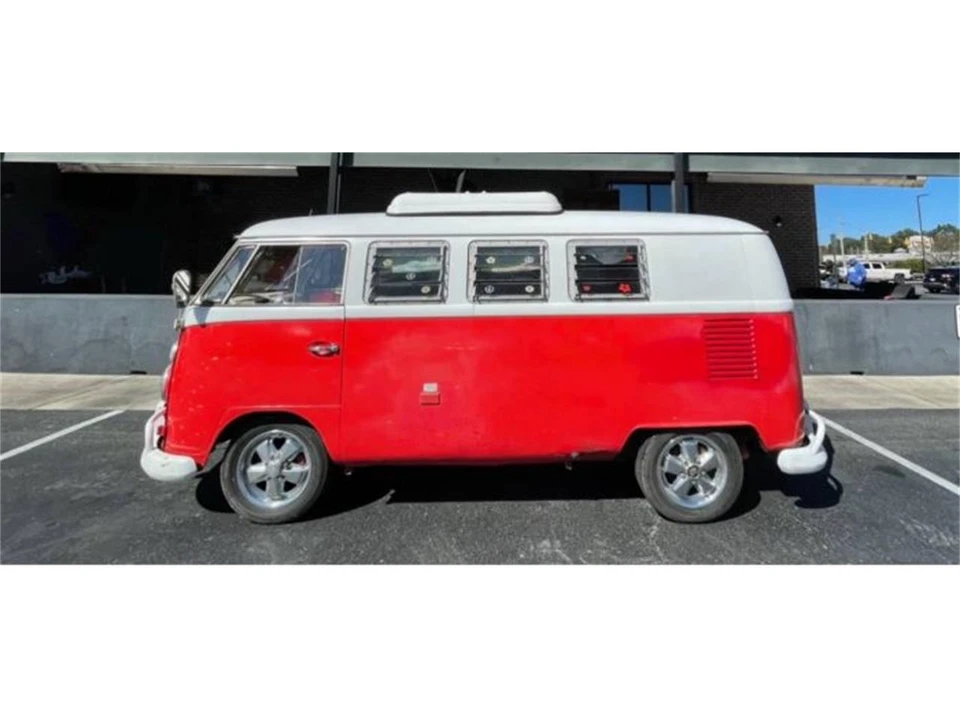 1967 Volkswagen Split-Window Bus - Image 6 of 7