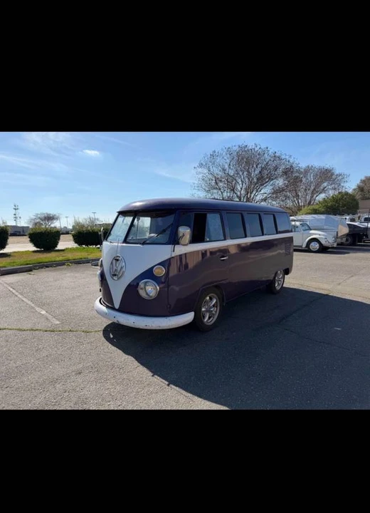 1967 Volkswagen Split-Window Bus - Image 3 of 12