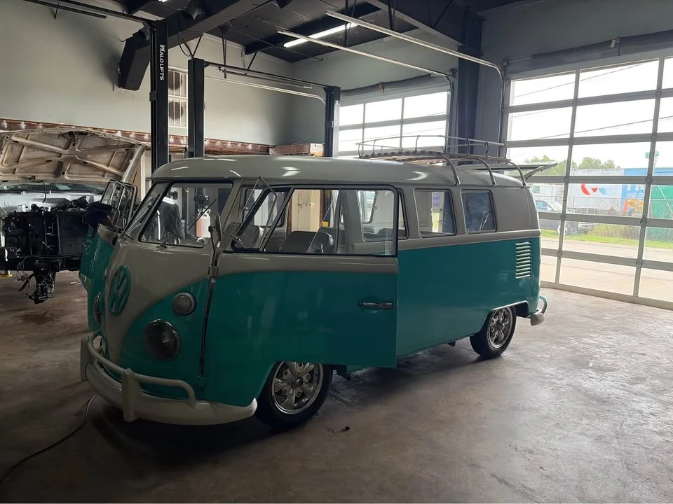 1967 Volkswagen Split-Window Bus - Image 4 of 7