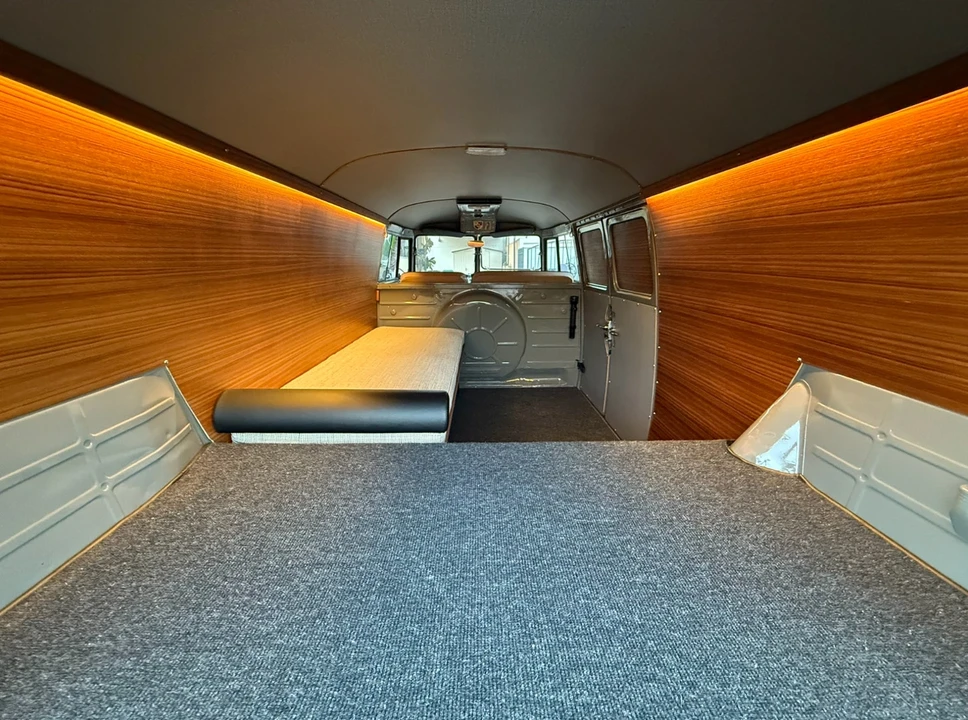 1967 Volkswagen Split-Window Bus - Image 18 of 21