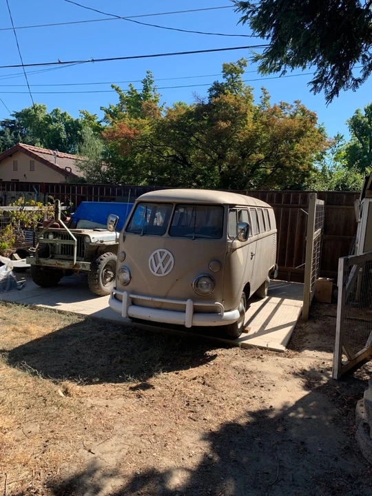 1967 Volkswagen Split-Window Bus - Image 2 of 15