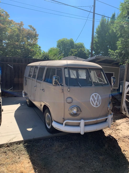 1967 Volkswagen Split-Window Bus - Image 9 of 15