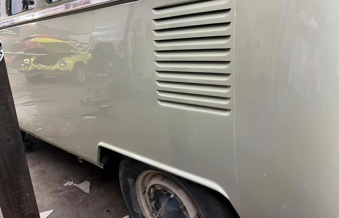 1967 Volkswagen Split-Window Bus - Image 12 of 15