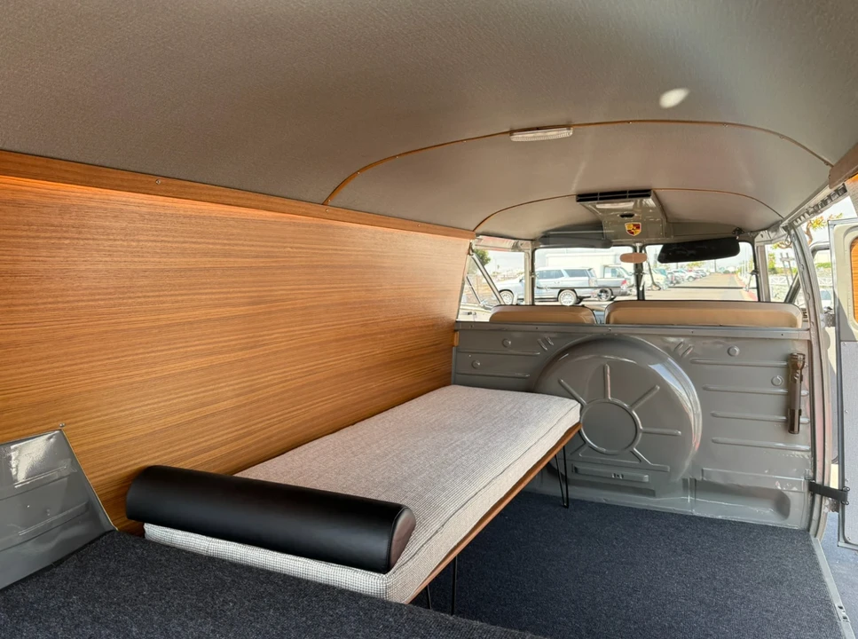 1967 Volkswagen Split-Window Bus - Image 19 of 21