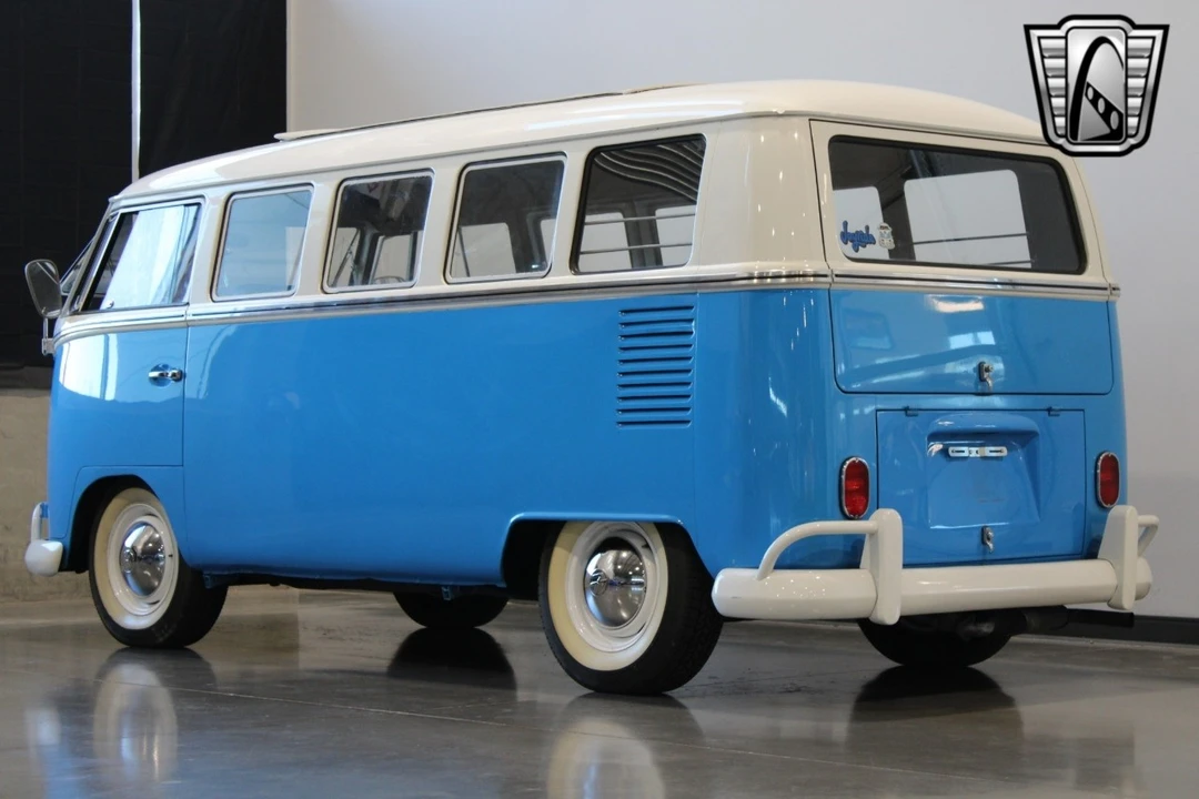 1967 Volkswagen Bay-Window Bus - Image 21 of 21