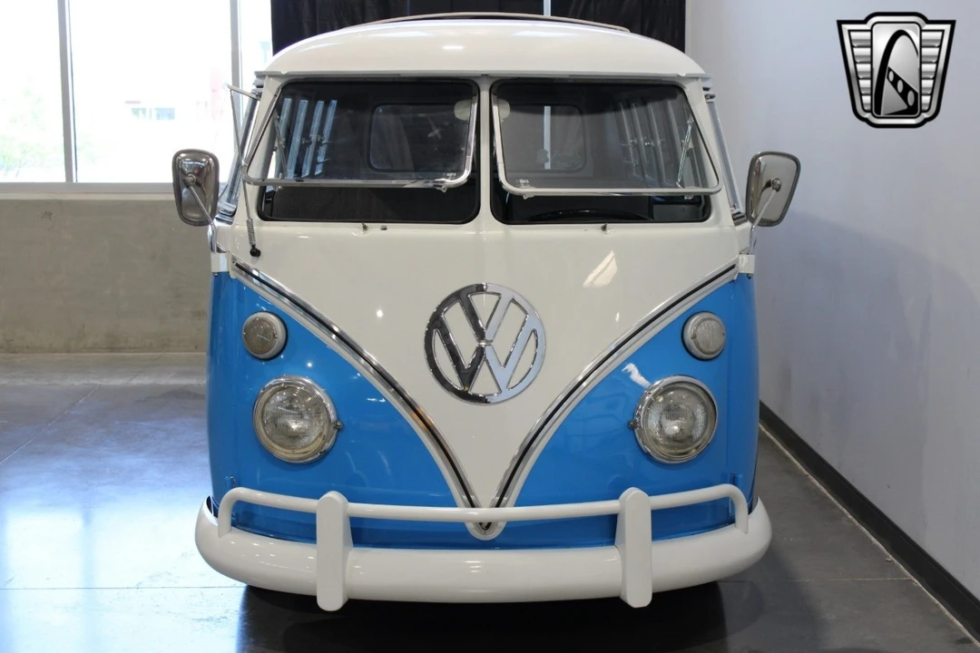 1967 Volkswagen Bay-Window Bus - Image 15 of 21
