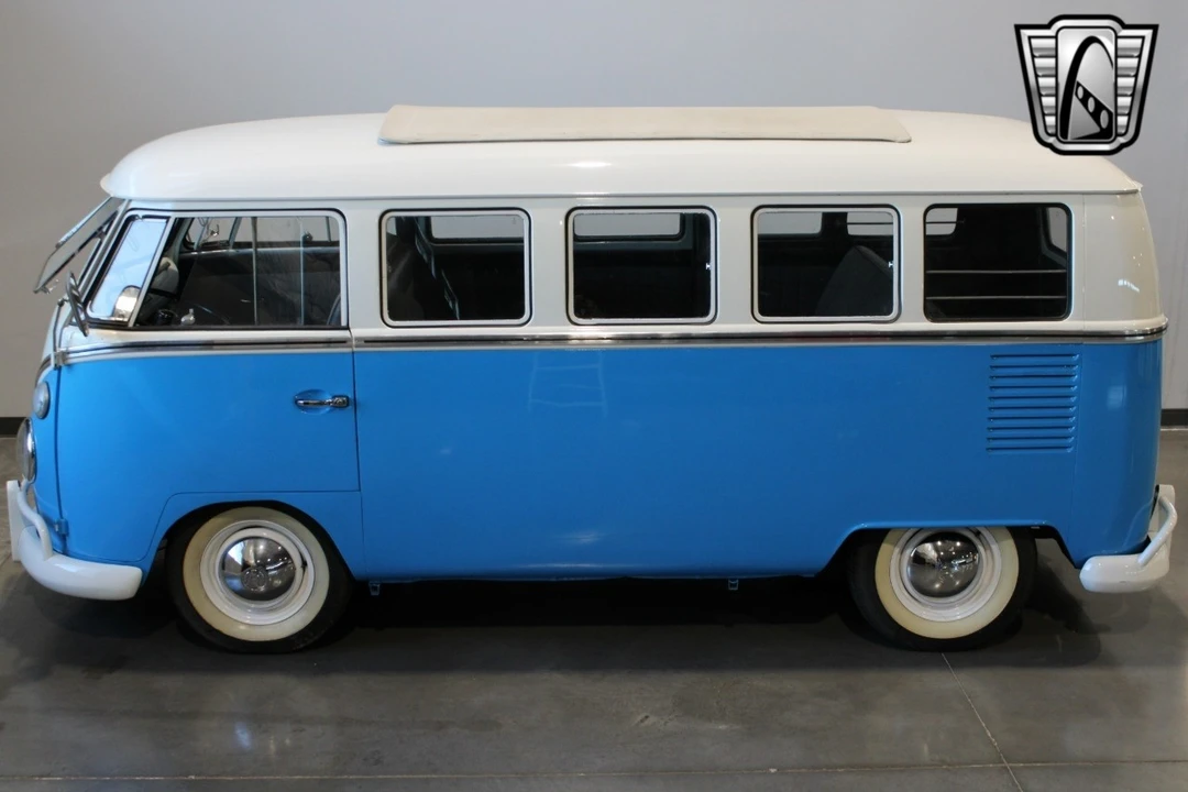 1967 Volkswagen Bay-Window Bus - Image 14 of 21
