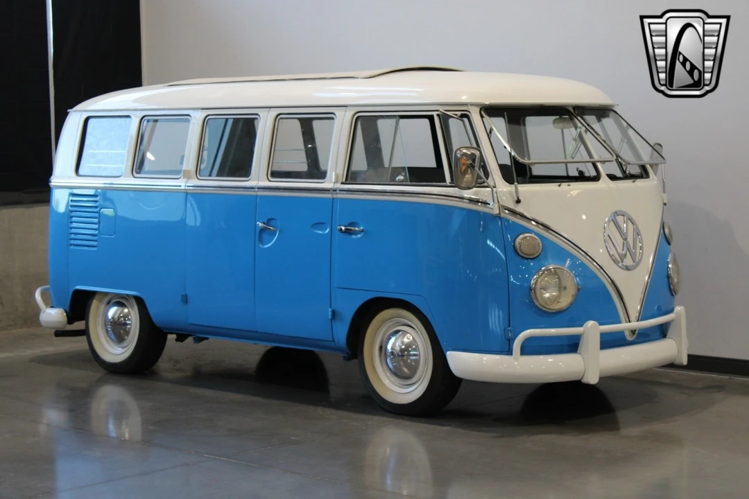 1967 Volkswagen Bay-Window Bus - Image 16 of 21