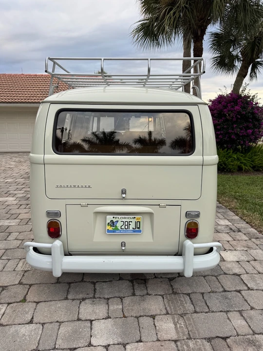 1967 Volkswagen Split-Window Bus - Image 11 of 21