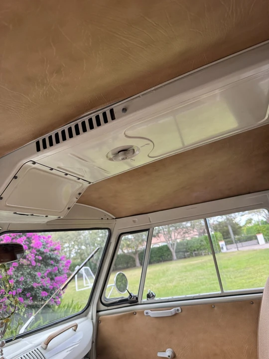 1967 Volkswagen Split-Window Bus - Image 19 of 21