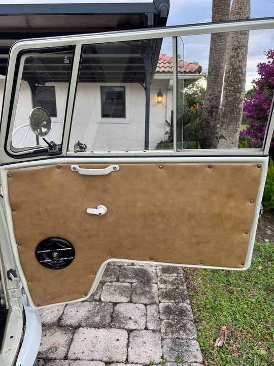 1967 Volkswagen Split-Window Bus - Image 17 of 21