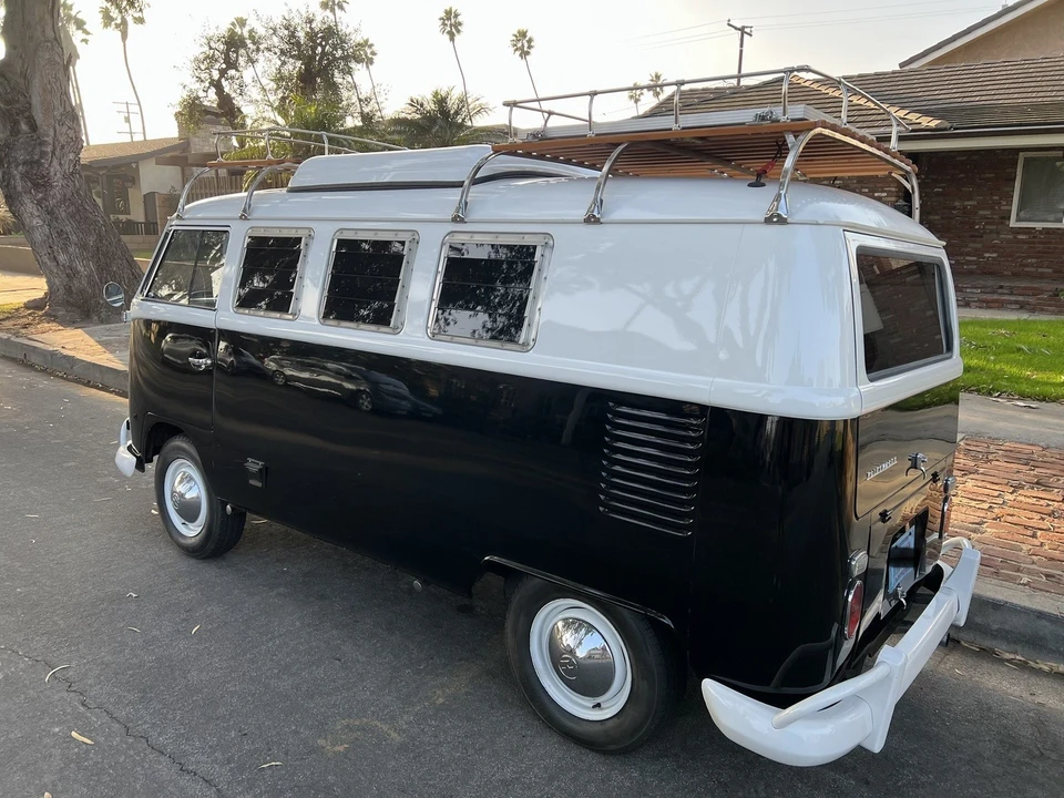 1967 Volkswagen Split-Window Camper - Image 6 of 21