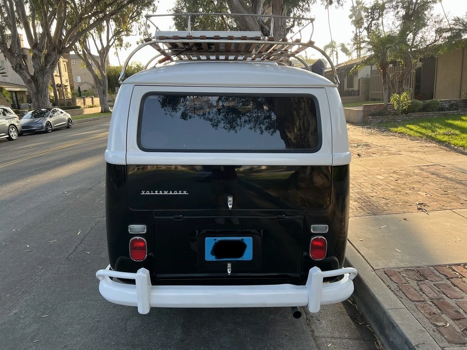 1967 Volkswagen Split-Window Camper - Image 7 of 21