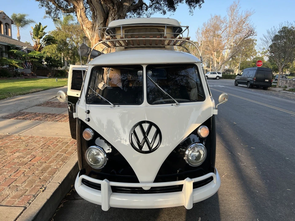 1967 Volkswagen Split-Window Camper - Image 11 of 21