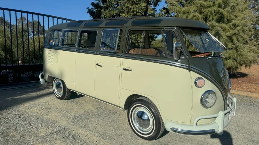 1967 Volkswagen Split-Window Bus - Image 14 of 31