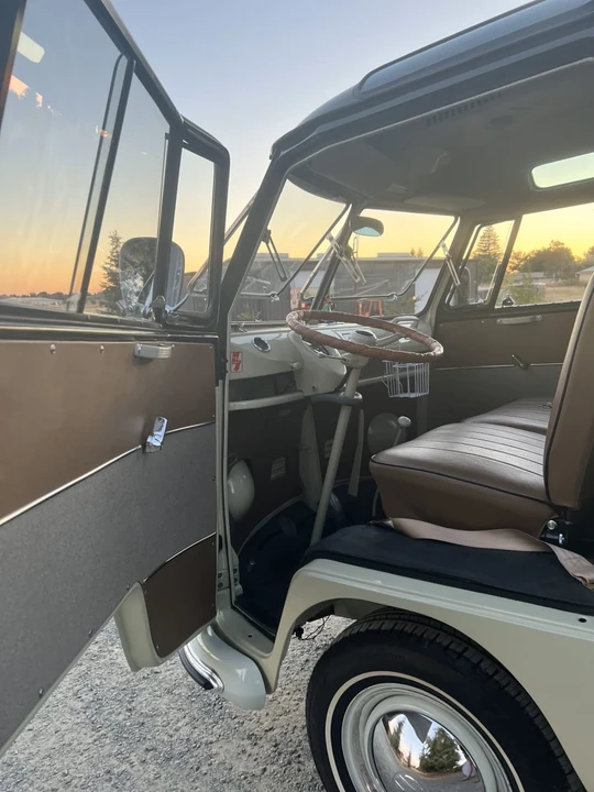 1967 Volkswagen Split-Window Bus - Image 20 of 31