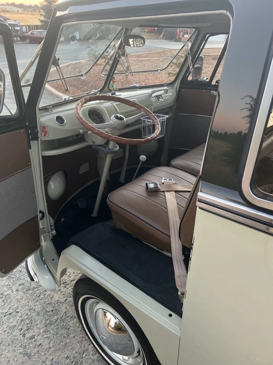 1967 Volkswagen Split-Window Bus - Image 25 of 31