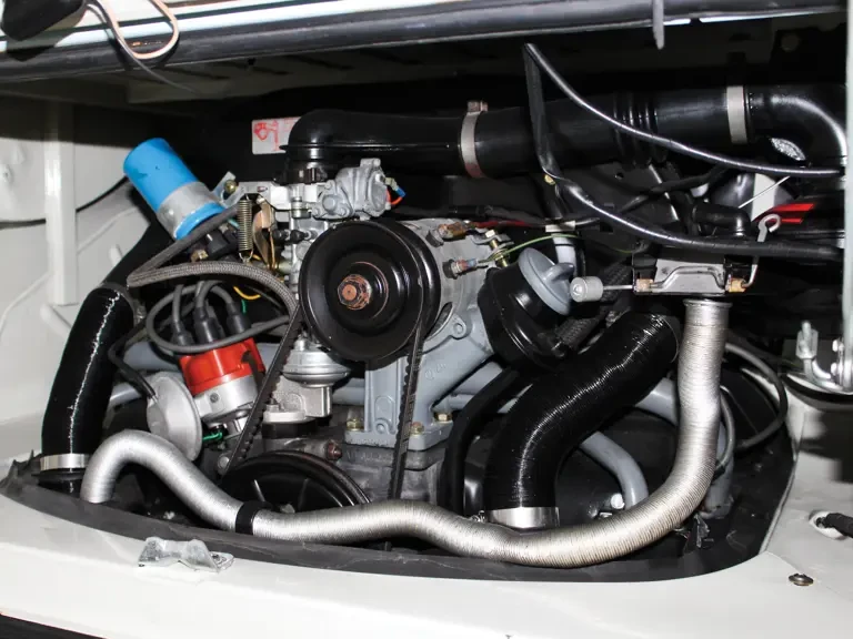 1967 Volkswagen Split-Window Bus - Image 16 of 17