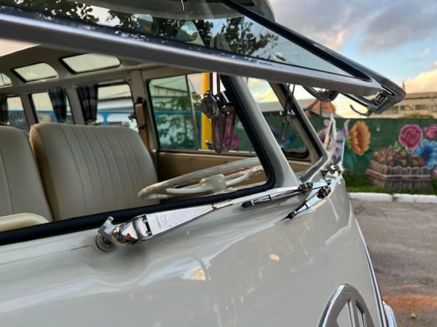 1967 Volkswagen Split-Window Bus - Image 15 of 24