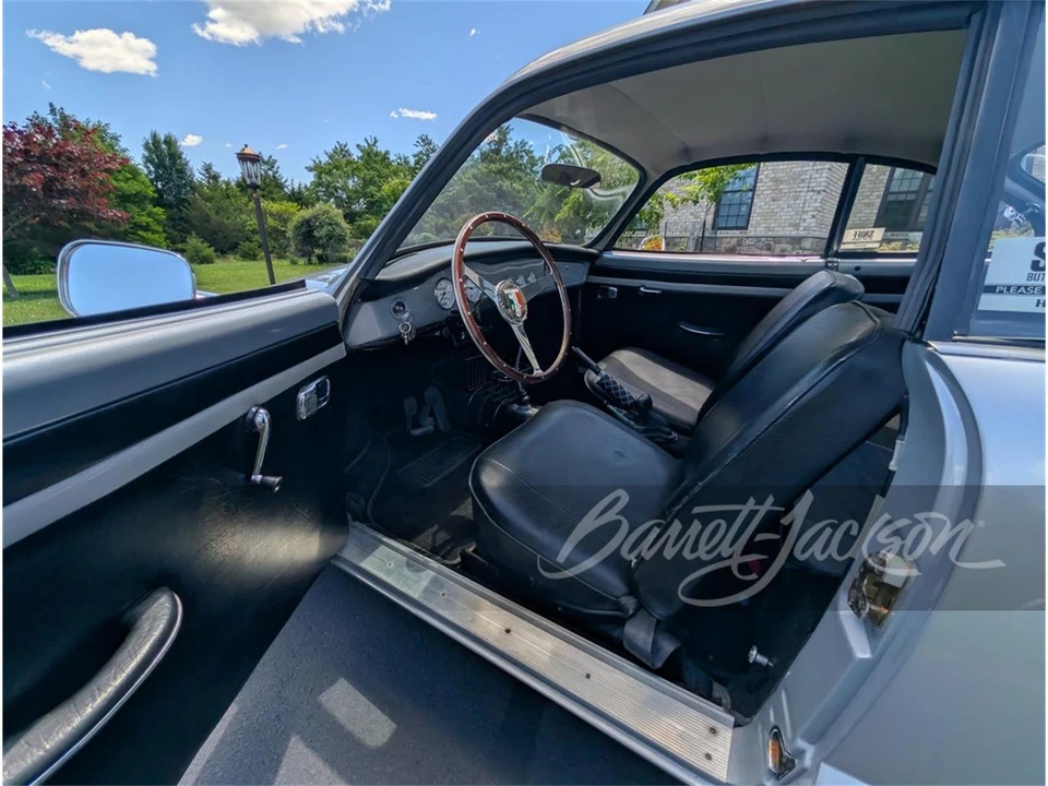 1967 Volkswagen Karmann Ghia Type 14 - Image 4 of 5
