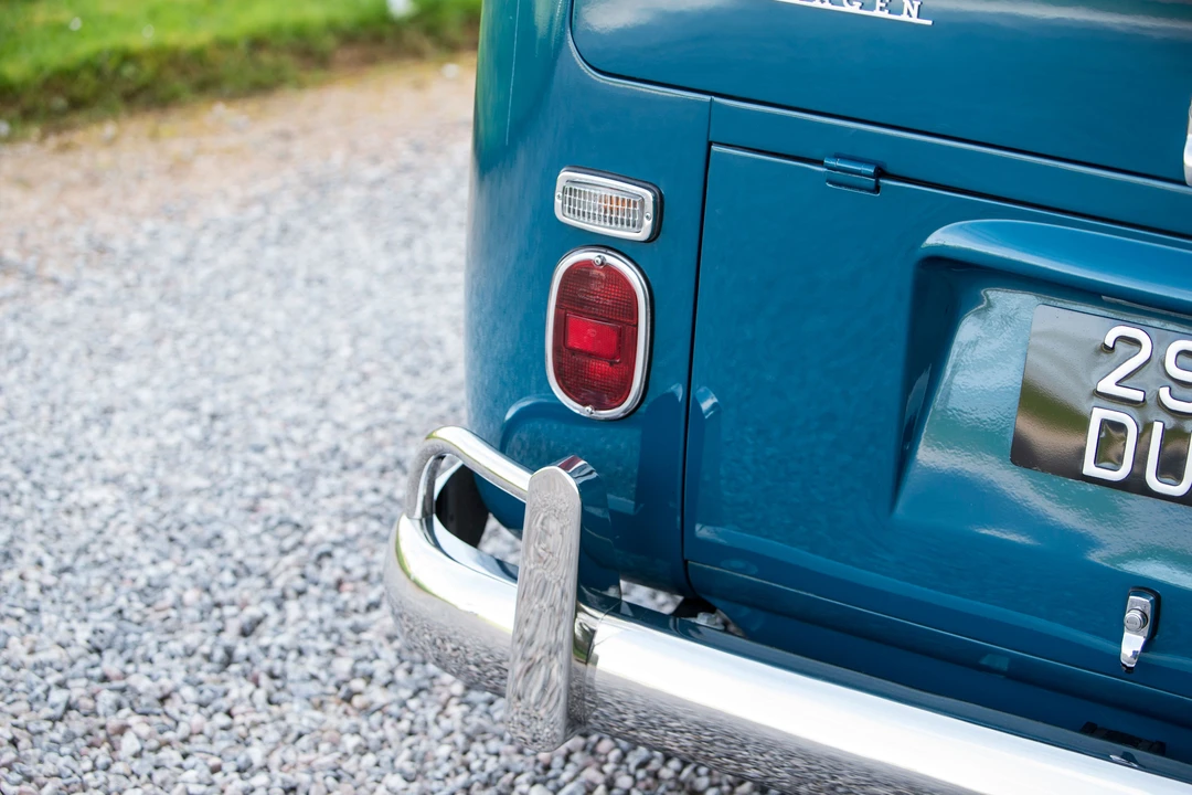 1967 Volkswagen Split-Window Camper - Image 9 of 31