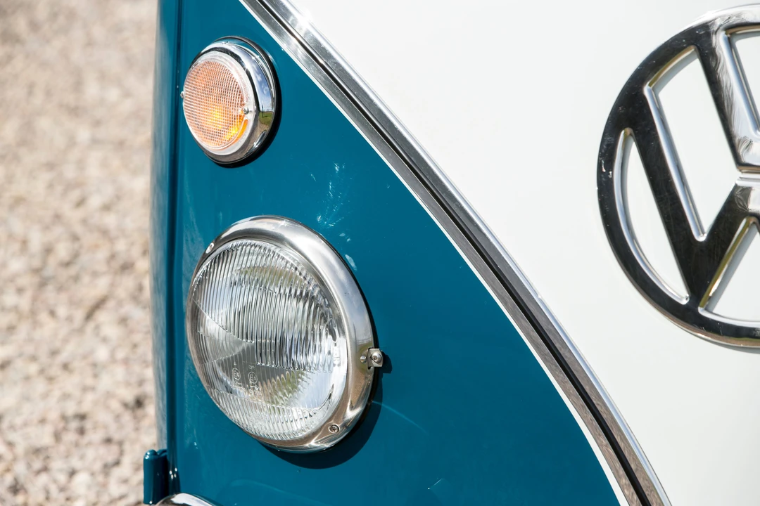 1967 Volkswagen Split-Window Camper - Image 4 of 31