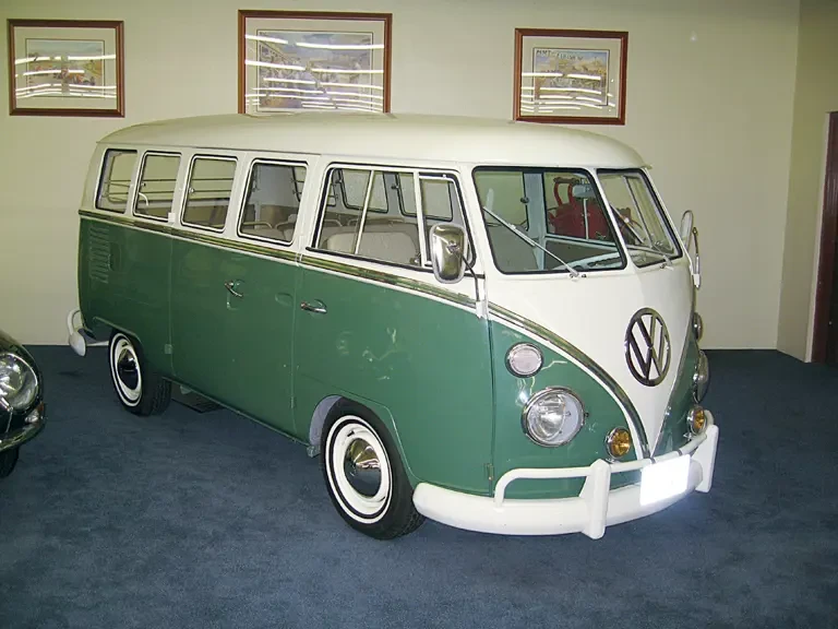1967 Volkswagen Split-Window Bus - Image 2 of 2