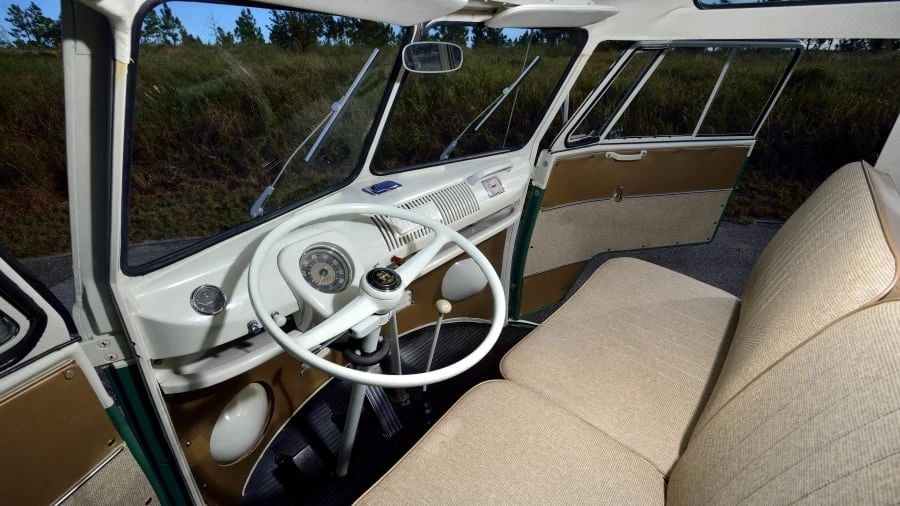 1967 Volkswagen Split-Window Bus - Image 4 of 12