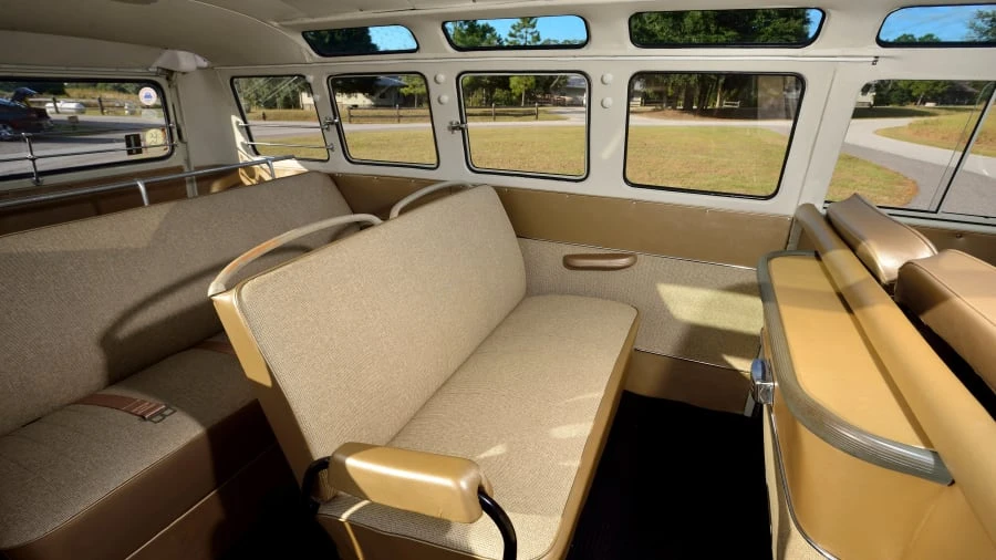 1967 Volkswagen Split-Window Bus - Image 10 of 12